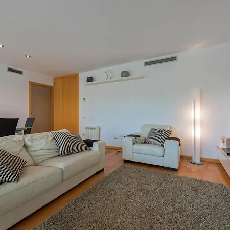 Apartment Ccib Forum Deluxe